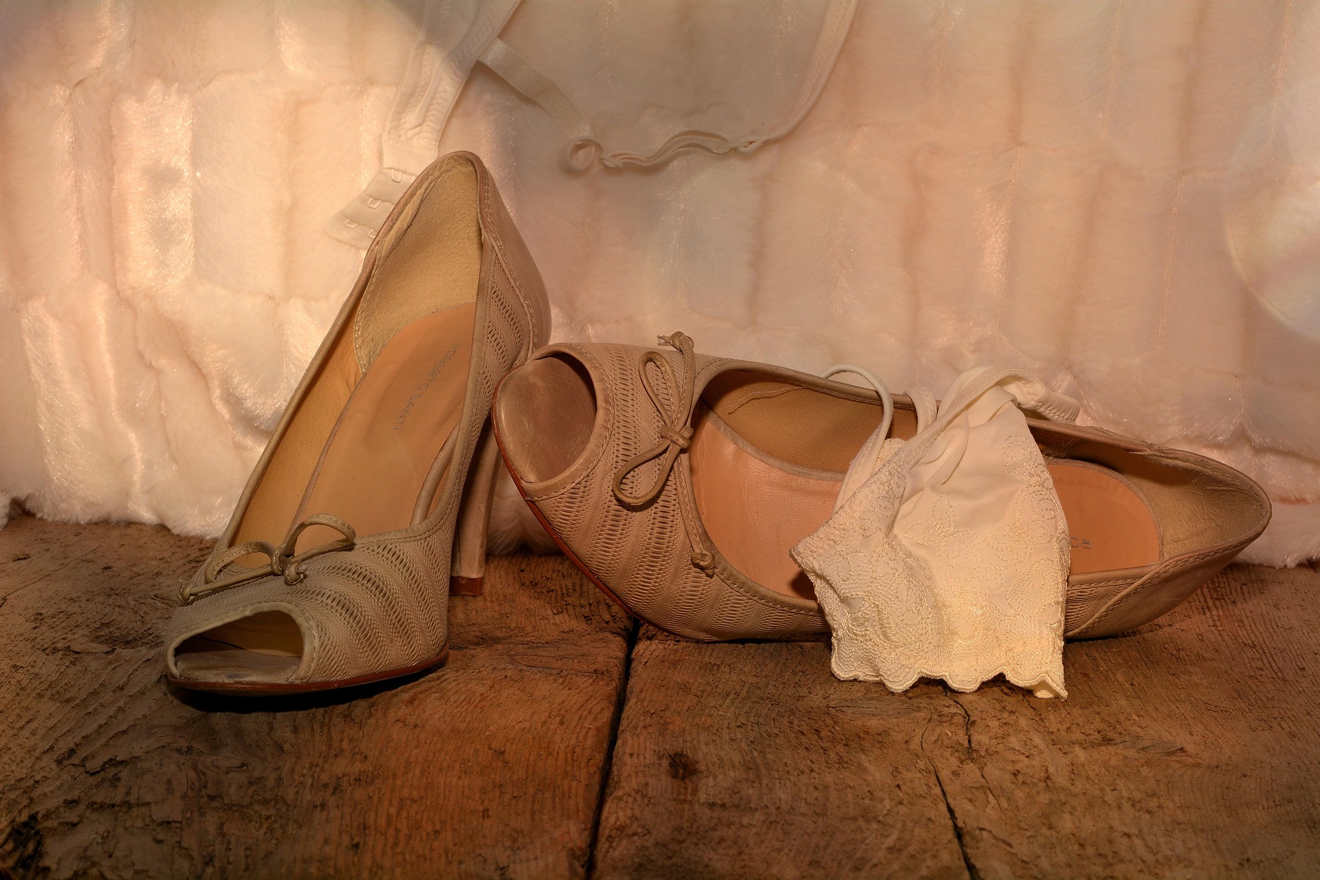 Women's casual footwear